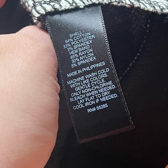 🚫SOLD🚫NWT Women’s Express Patterned Pencil Skirt - Picture 6 of 6